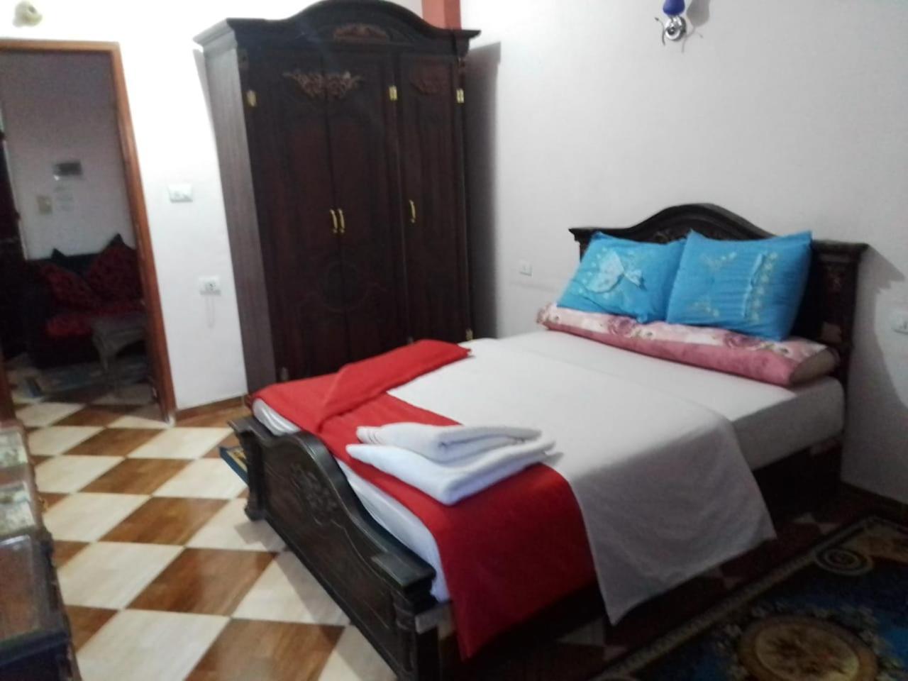 One Love Guesthouse & Restaurant Luksor Zewnętrze zdjęcie