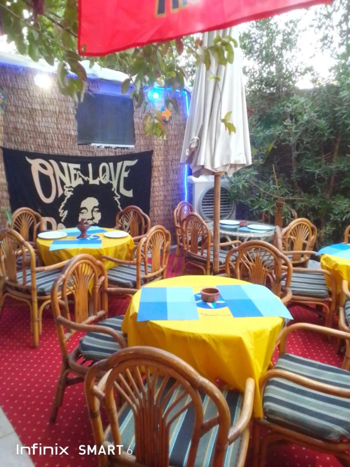 One Love Guesthouse & Restaurant Luksor Zewnętrze zdjęcie
